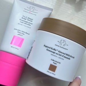 Drunk elephant Scalp + Body Scrub